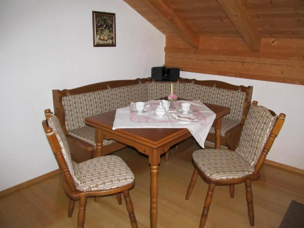 Ferienwohnung Bei Mutti Rottau エクステリア 写真